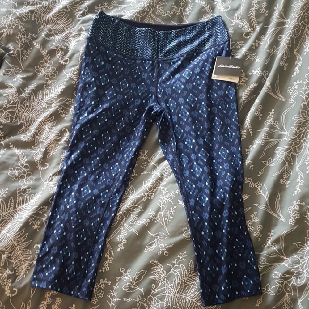 NWT Eddie Bauer capris leggings